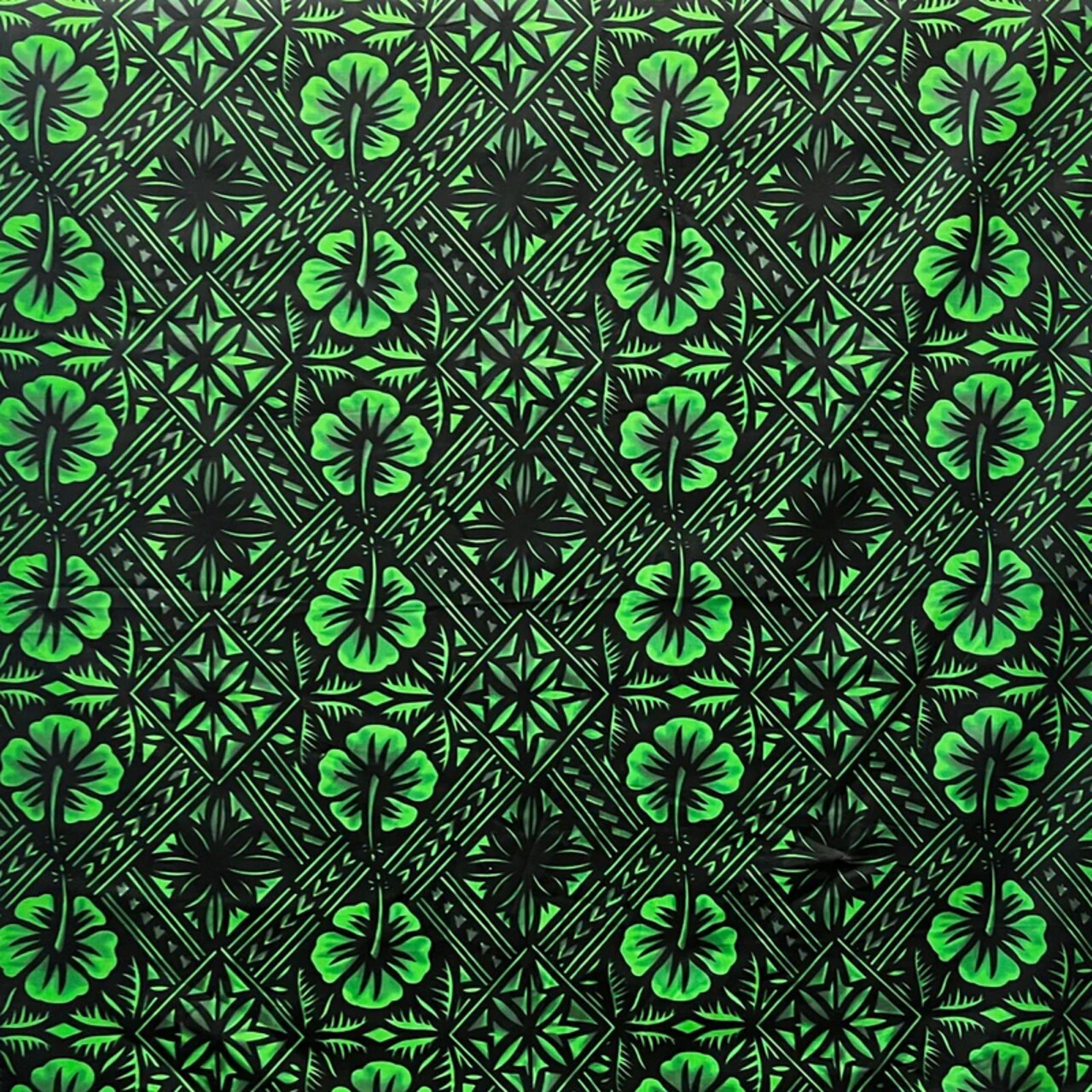 1 Yard Traditional Tapa Hibiscus 100 Percent Cotton Fabric 45 Inch Width